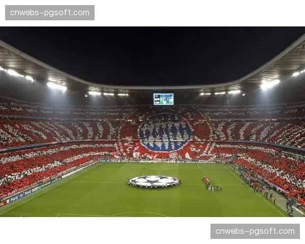 实时：贝伦斯头球建功，柏林联合主场取得领先